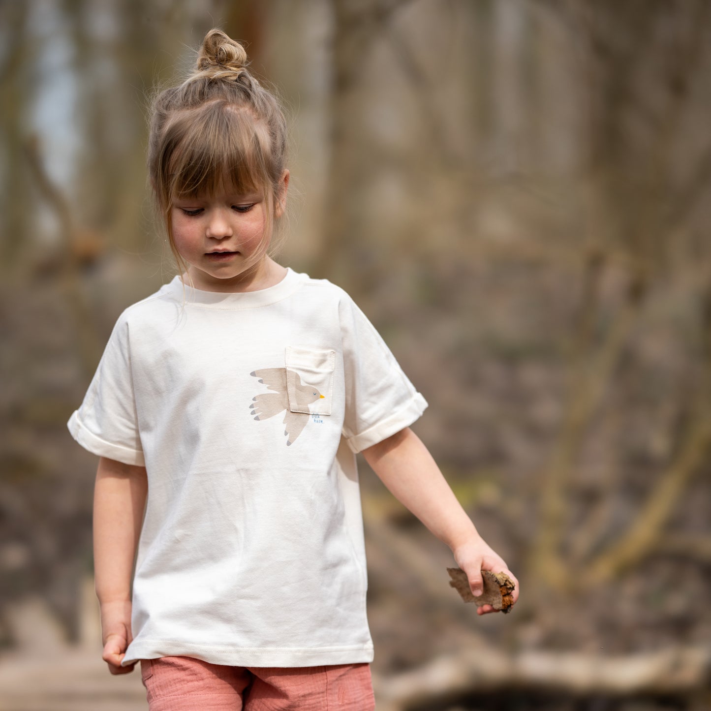 T-shirt mit Brusttasche und Druck