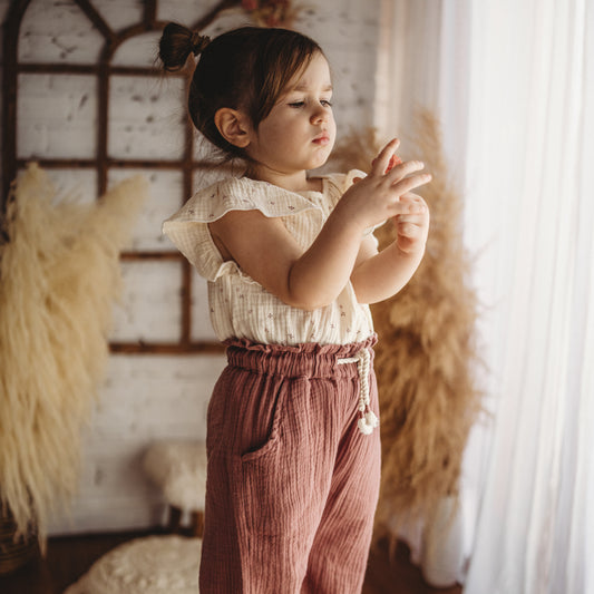 sommerliches Musselintop mit Rüschenärmel