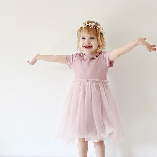 sommerliches Tüllkleid aus Bambus