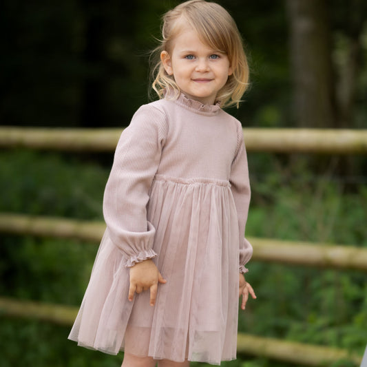 Tüllkleid mit Rüschenkragen