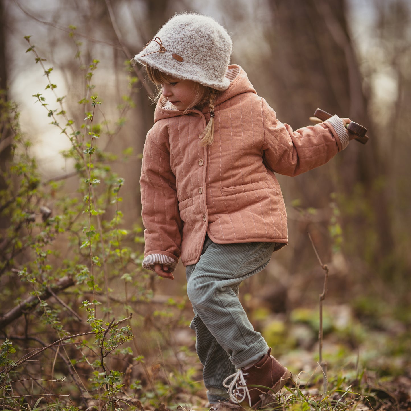 leichte Steppjacke mit Kapuze