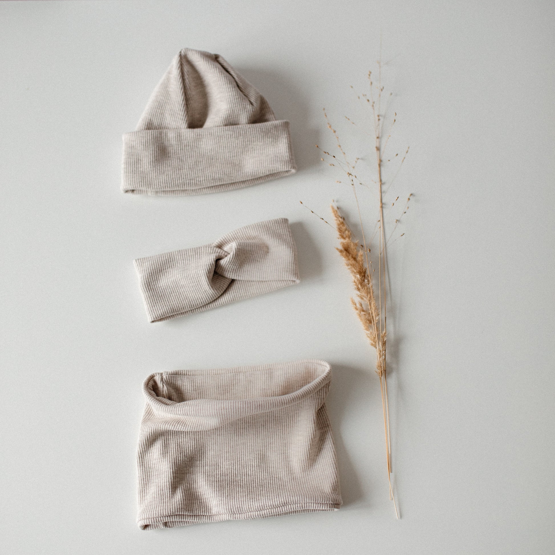 Mütze Schal beige Kinder
